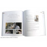 R-English version hard cover: CLASPS, 4,000 Years of Fasteners in Jewellery, buy on line