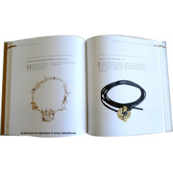BL Version francaise brochée grand format "Le fermoir en bijouterie, 4000 ans d'histoires"